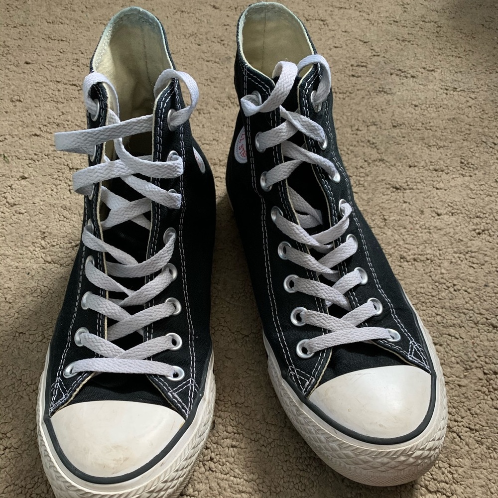 Chuck Taylor’s Tall Converse